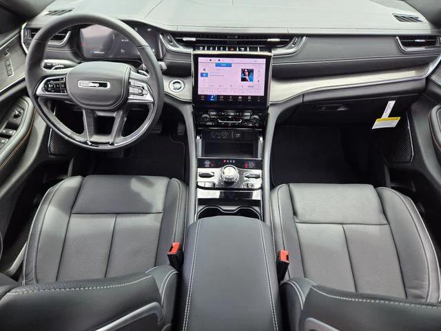 2025 Jeep Grand Cherokee Overland 4x4