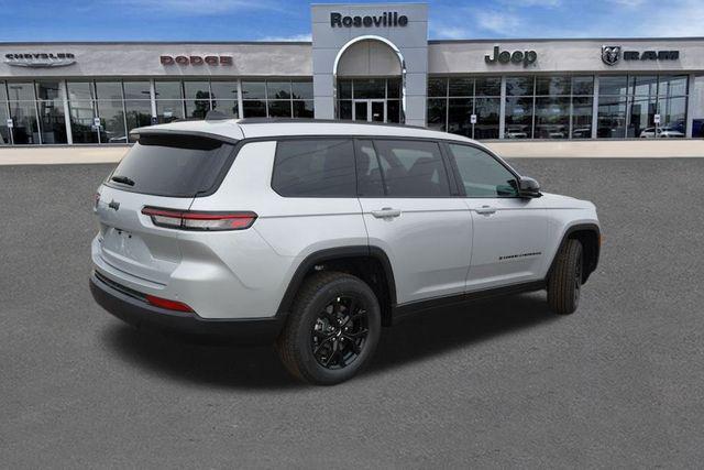 2025 Jeep Grand Cherokee GRAND CHEROKEE L ALTITUDE 4X4