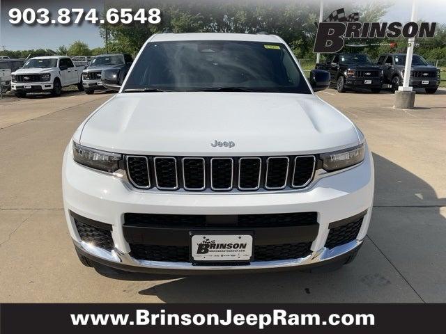 2025 Jeep Grand Cherokee GRAND CHEROKEE L LAREDO X 4X4