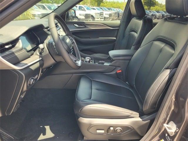 2025 Jeep Grand Cherokee GRAND CHEROKEE L LIMITED 4X2