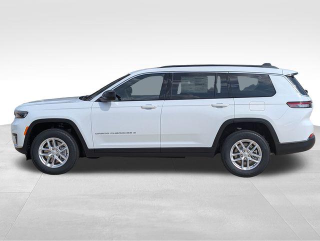 2025 Jeep Grand Cherokee GRAND CHEROKEE L LAREDO X 4X2