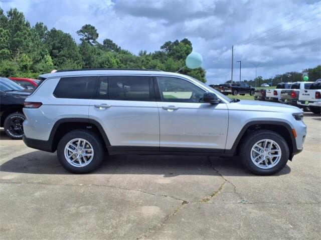 2025 Jeep Grand Cherokee GRAND CHEROKEE L LAREDO X 4X2