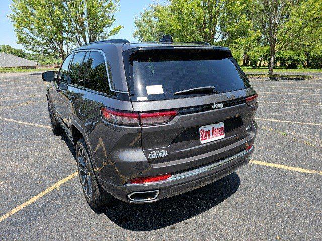 2025 Jeep Grand Cherokee GRAND CHEROKEE OVERLAND 4X4