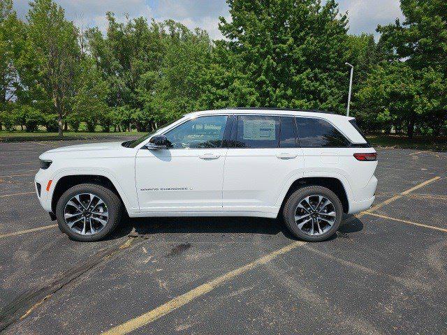 2025 Jeep Grand Cherokee GRAND CHEROKEE OVERLAND 4X4