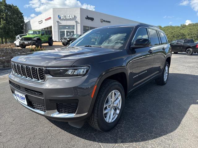 2025 Jeep Grand Cherokee GRAND CHEROKEE L LAREDO X 4X4