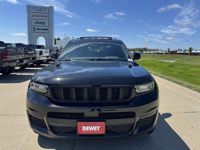 2025 Jeep Grand Cherokee GRAND CHEROKEE L ALTITUDE X 4X4