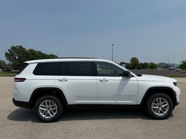 2025 Jeep Grand Cherokee GRAND CHEROKEE L LAREDO X 4X4