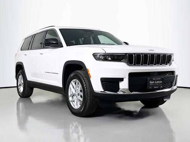 2025 Jeep Grand Cherokee GRAND CHEROKEE L LAREDO X 4X4