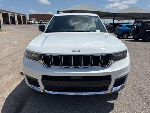 2025 Jeep Grand Cherokee GRAND CHEROKEE L LAREDO 4X2