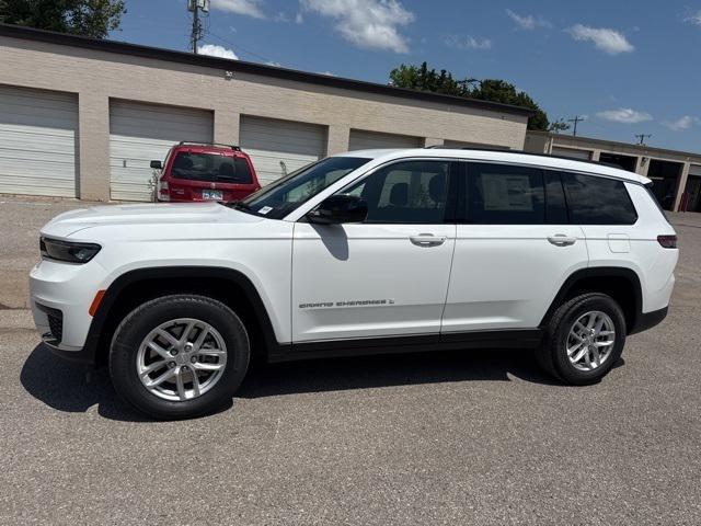 2025 Jeep Grand Cherokee GRAND CHEROKEE L LAREDO 4X2