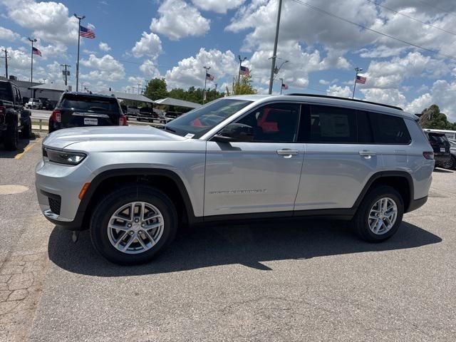 2025 Jeep Grand Cherokee GRAND CHEROKEE L LAREDO 4X2