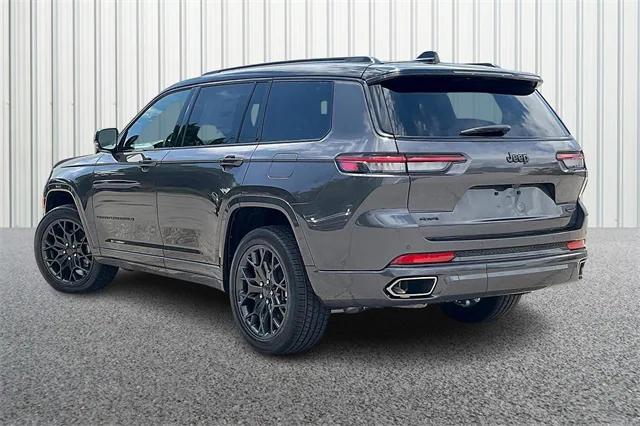 2025 Jeep Grand Cherokee GRAND CHEROKEE L SUMMIT 4X4
