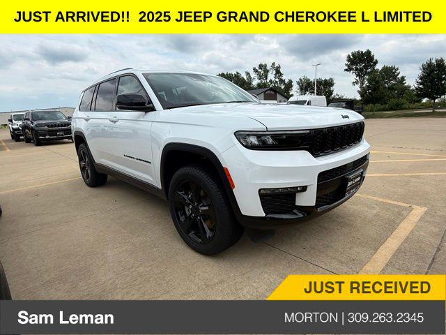 2025 Jeep Grand Cherokee GRAND CHEROKEE L LIMITED 4X4