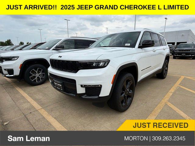 2025 Jeep Grand Cherokee GRAND CHEROKEE L LIMITED 4X4