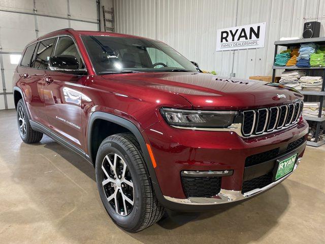 2025 Jeep Grand Cherokee GRAND CHEROKEE L LIMITED 4X4
