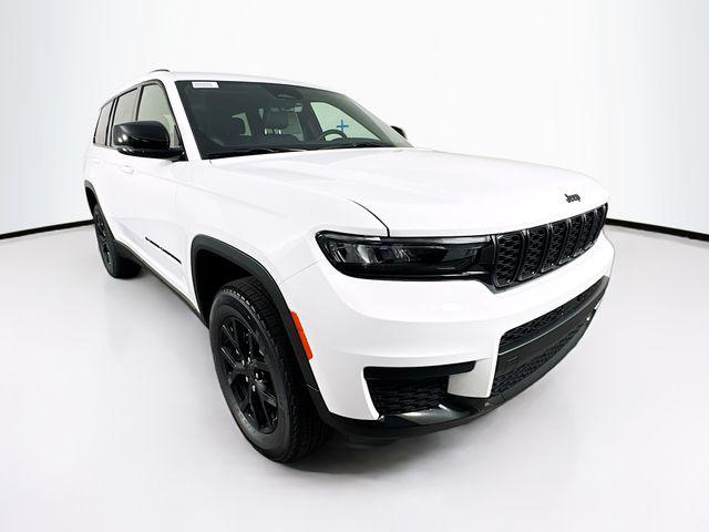 2025 Jeep Grand Cherokee GRAND CHEROKEE L ALTITUDE X 4X2