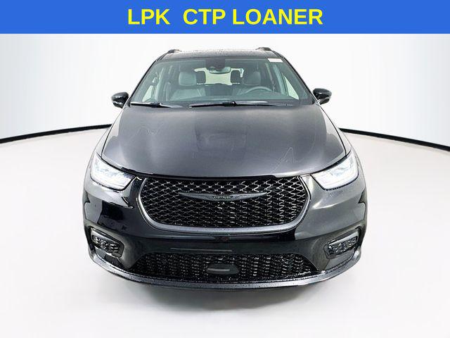 2025 Chrysler Pacifica PACIFICA SELECT