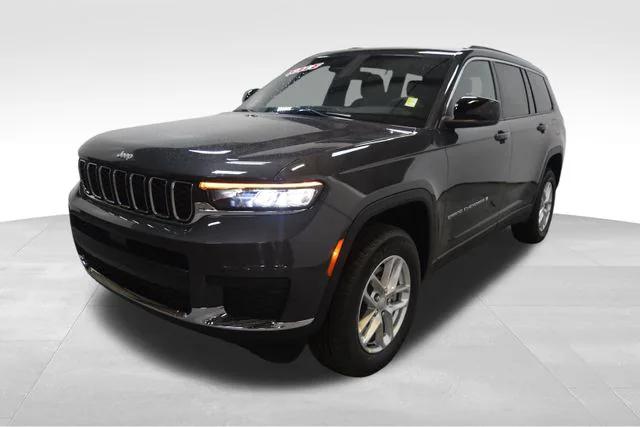 2025 Jeep Grand Cherokee GRAND CHEROKEE L LAREDO X 4X4
