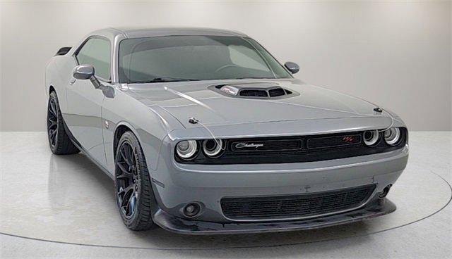 2017 Dodge Challenger 392 Hemi Scat Pack Shaker