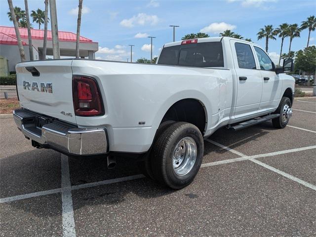 2025 RAM Ram 3500 RAM 3500 TRADESMAN CREW CAB 4X4 8 BOX