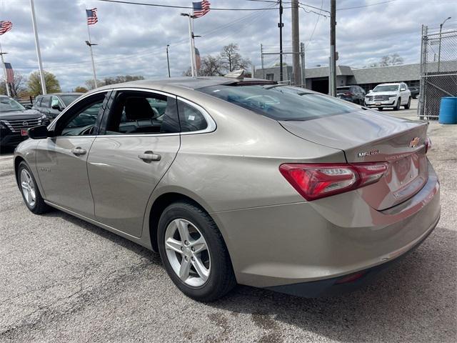2022 Chevrolet Malibu FWD LT