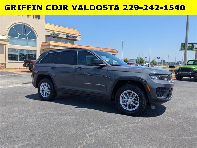 2025 Jeep Grand Cherokee GRAND CHEROKEE LAREDO X 4X2