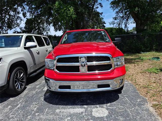 2022 RAM 1500 Classic Tradesman Crew Cab 4x4 57 Box