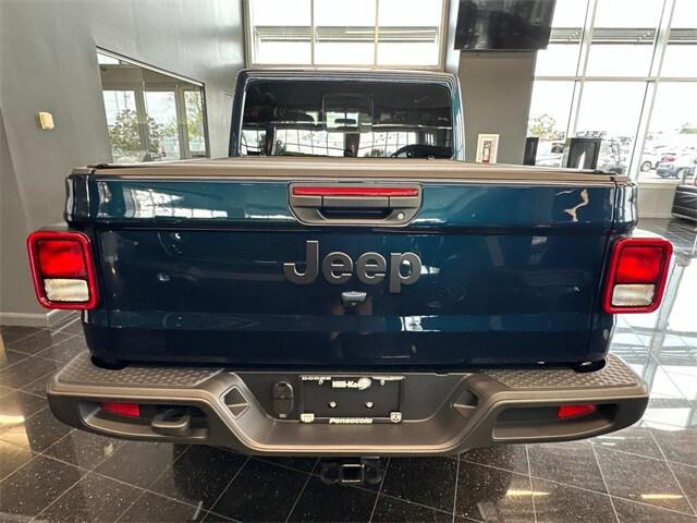 2025 Jeep Gladiator GLADIATOR NIGHTHAWK 4X4