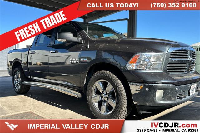 2017 RAM 1500 Big Horn Crew Cab 4x4 57 Box
