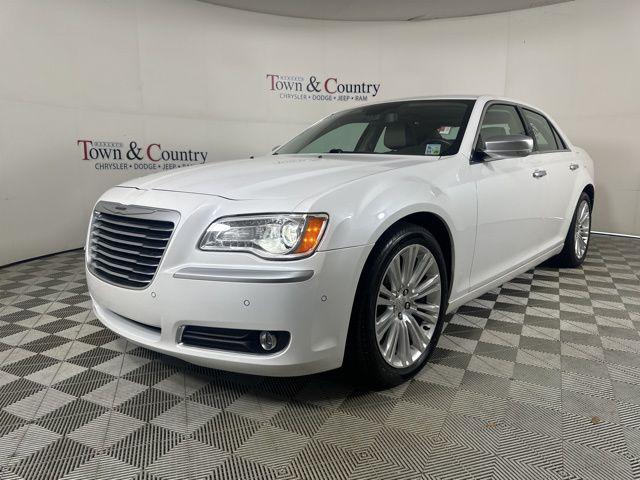 2013 Chrysler 300C Luxury Series
