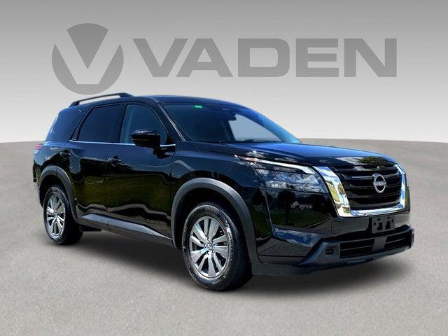 2024 Nissan Pathfinder SV FWD
