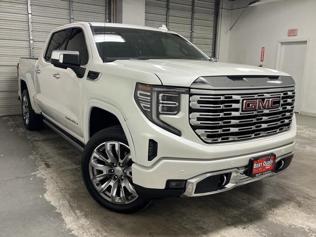 2022 GMC Sierra 1500 4WD Crew Cab Short Box Denali