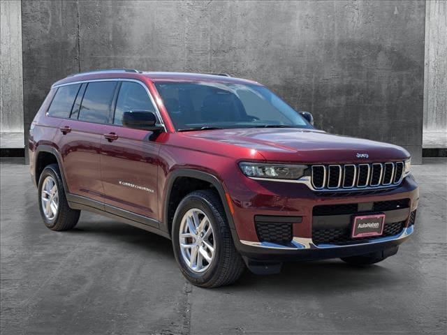 2023 Jeep Grand Cherokee L Laredo 4x2