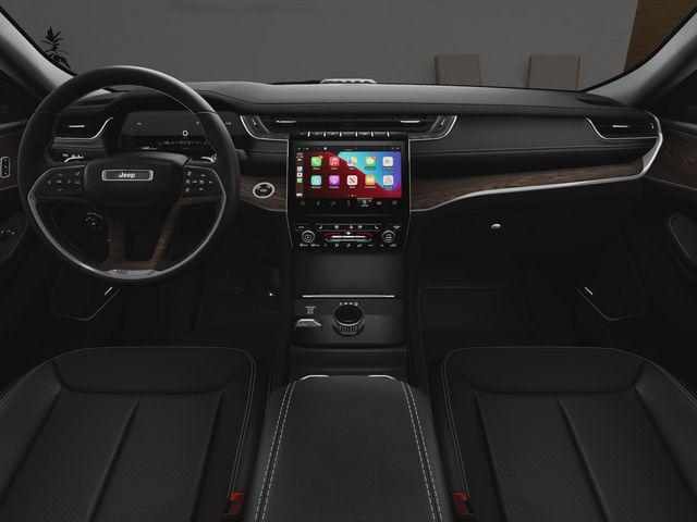 2025 Jeep Grand Cherokee Unknown