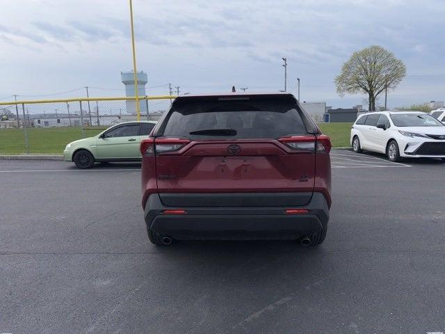 2019 Toyota RAV4 LE
