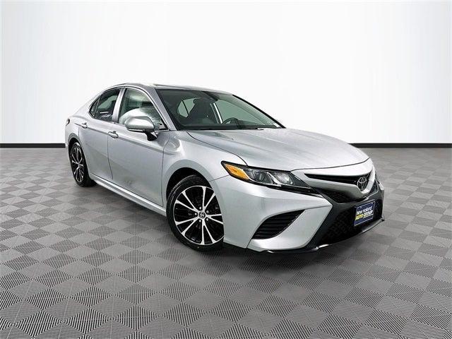 2020 Toyota Camry SE AWD