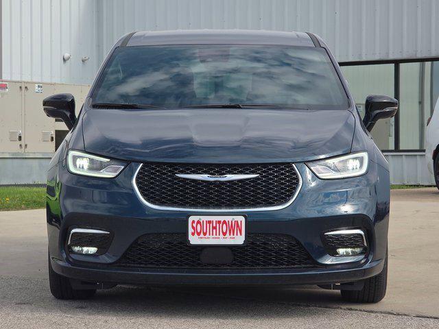 2025 Chrysler Pacifica Hybrid PACIFICA PLUG-IN HYBRID SELECT