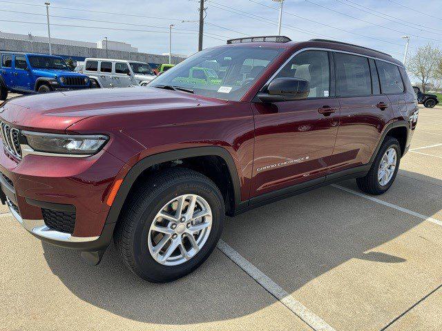 2025 Jeep Grand Cherokee GRAND CHEROKEE L LAREDO X 4X4