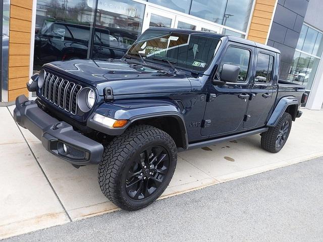 2025 Jeep Gladiator GLADIATOR NIGHTHAWK 4X4
