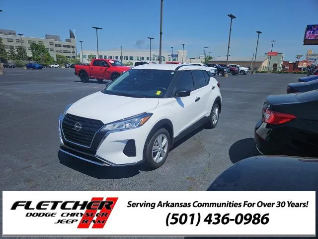 2023 Nissan Kicks S Xtronic CVT
