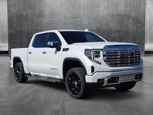 2022 GMC Sierra 1500 4WD Crew Cab Short Box Denali