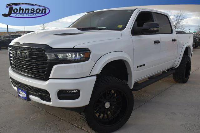 2025 RAM 1500 Laramie Crew Cab 4x4 57 Box