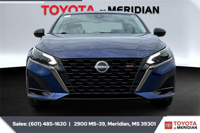 2023 Nissan Altima SR FWD