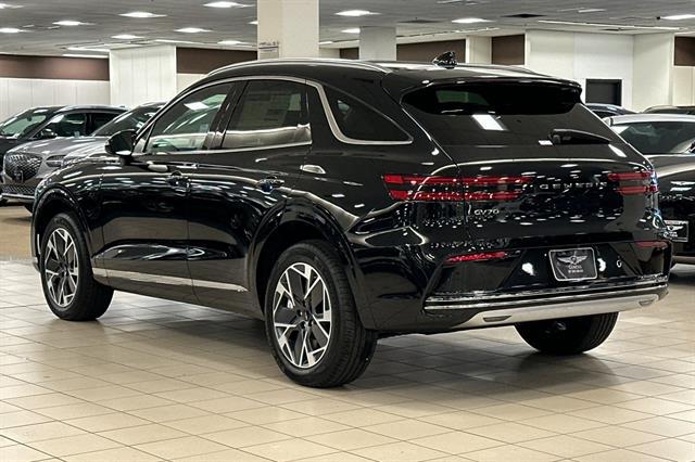 2026 Genesis GV70 Standard