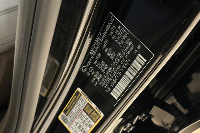 2026 Genesis GV70 Standard