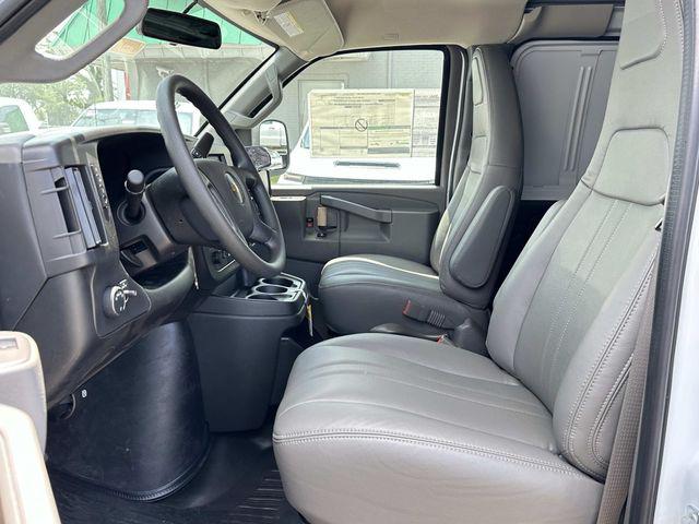 2025 Chevrolet Express Cargo Van RWD 3500 Regular Wheelbase WT