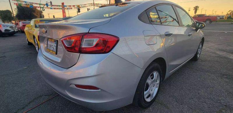 2017 Chevrolet Cruze LS Auto