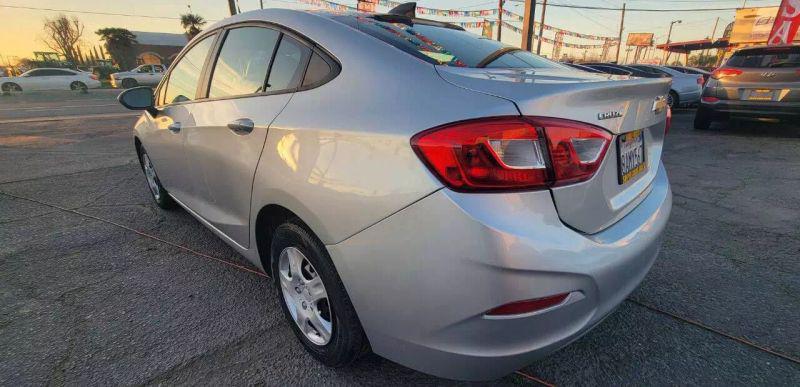 2017 Chevrolet Cruze LS Auto