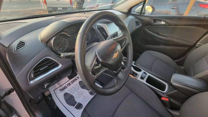 2017 Chevrolet Cruze LS Auto