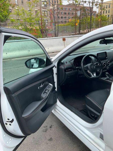 2023 Nissan Sentra SR Xtronic CVT